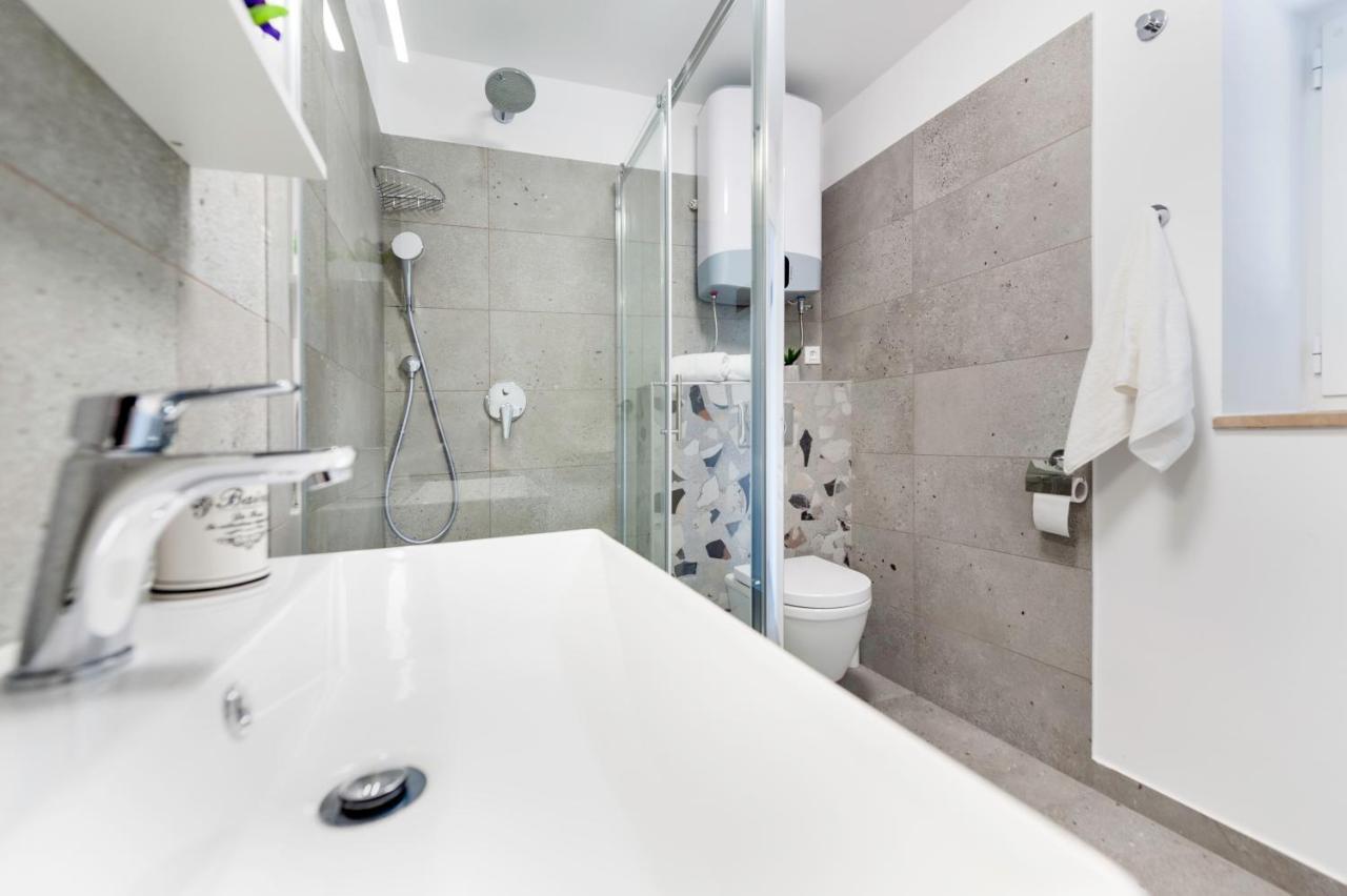 City Comfort Apartments 로비니 외부 사진